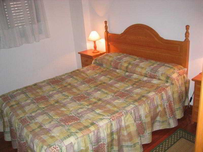 Abba Comillas Apartments Chambre photo