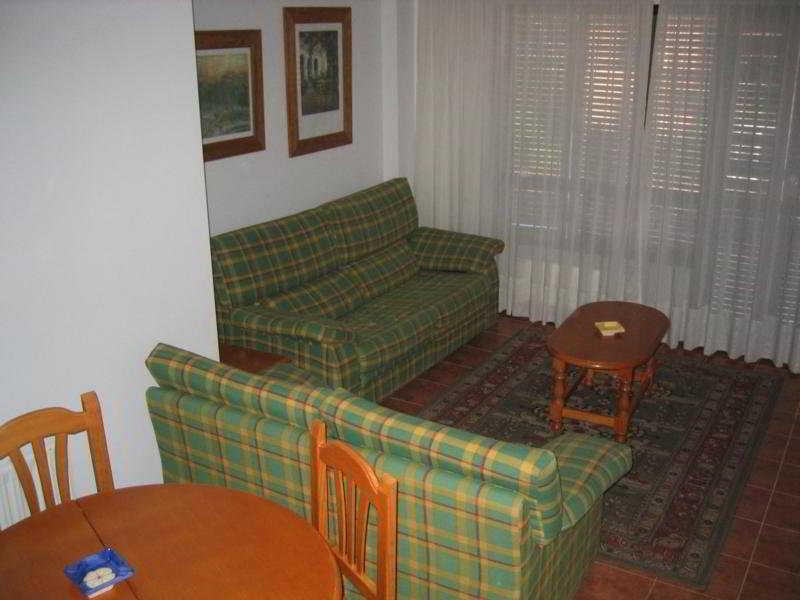 Abba Comillas Apartments Chambre photo